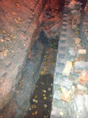 Arheologii constănţeni au descoperit noi fragmente din zidul Cetăţii Tomis